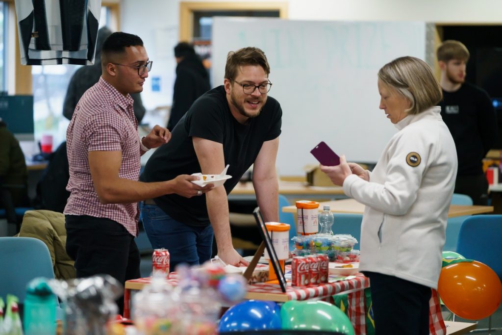 UNIVERSITY-OF-SUNDERLAND-BUSINESS-STUDENTS-FUNDRAISER-CHALLENGE